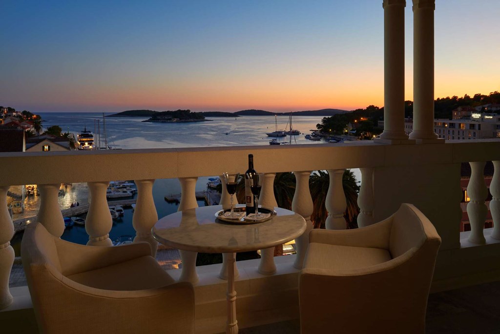 Palace Elisabeth, Hvar Heritage Hotel: Room SUITE SEA VIEW WITH BALCONY