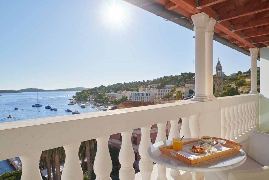 Palace Elisabeth, Hvar Heritage Hotel: Room SUITE SEA VIEW WITH BALCONY