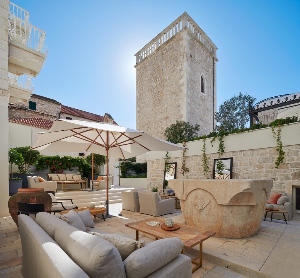 Palace Elisabeth, Hvar Heritage Hotel: Terrace