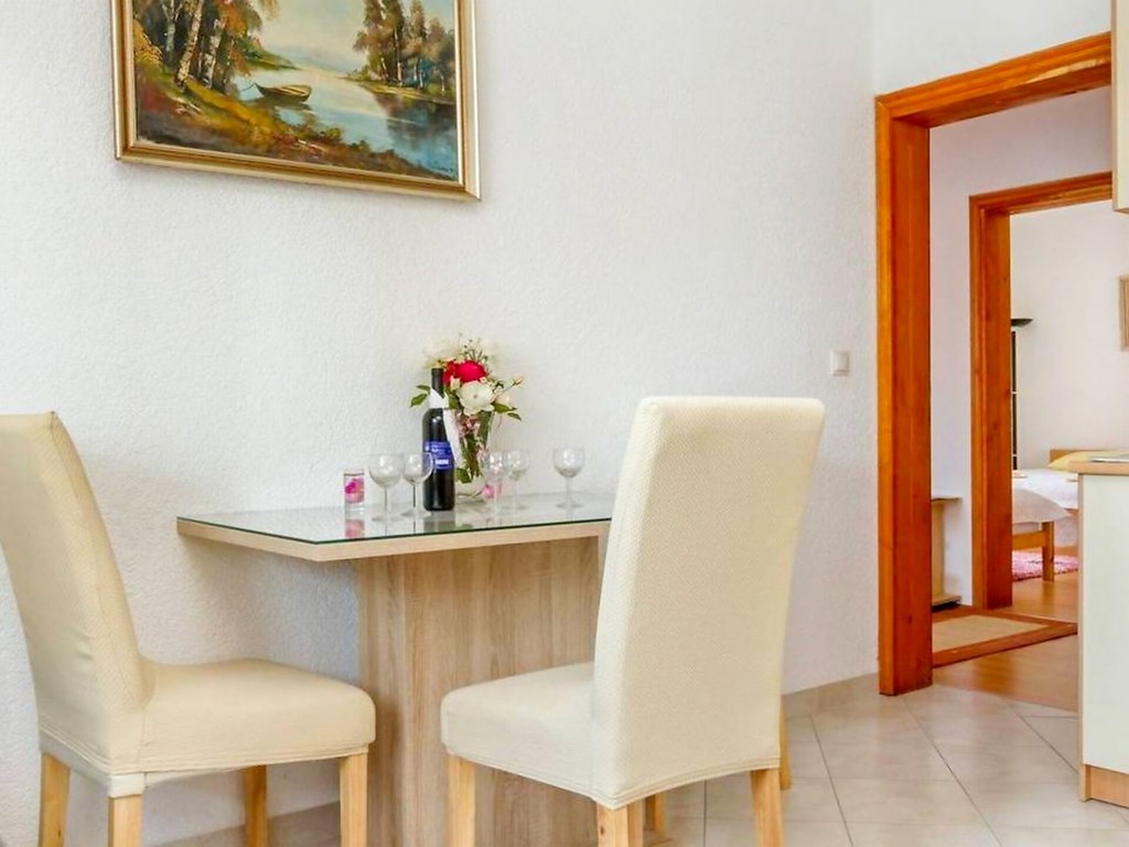 Apartments Jelena: Room APARTMENT CAPACITY 5