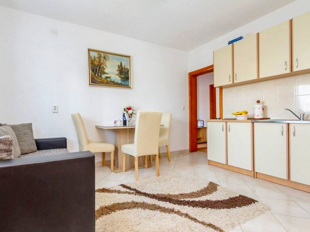 Apartments Jelena: Room APARTMENT CAPACITY 5