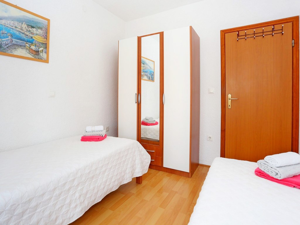 Apartments Jelena: Room APARTMENT CAPACITY 4