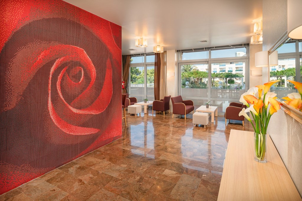 Valamar Meteor Hotel: Lobby