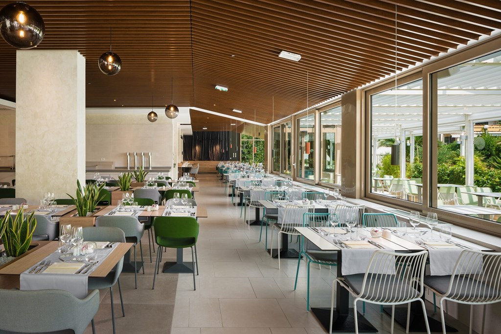 Valamar Meteor Hotel: Restaurant