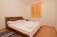 Renata: Room APARTMENT CAPACITY 4 - photo 10