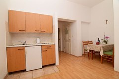 Renata: Room APARTMENT CAPACITY 4 - photo 17