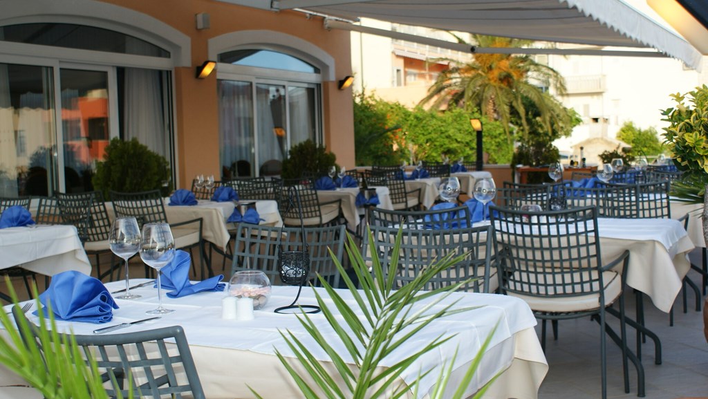 Hotel Rosina: Terrace