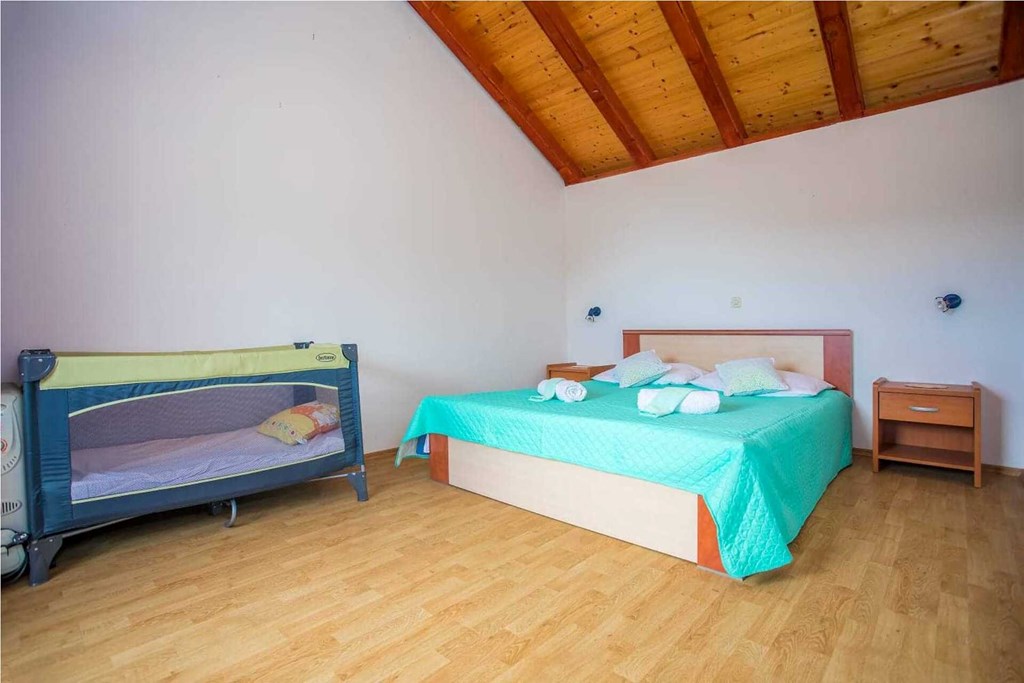 Apartmani Seljacka Kuca: Room HOUSE TWO BEDROOMS ONE BATHROOM