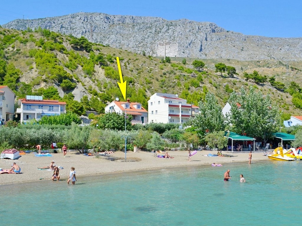 Apartments Iskra Duce: Beach