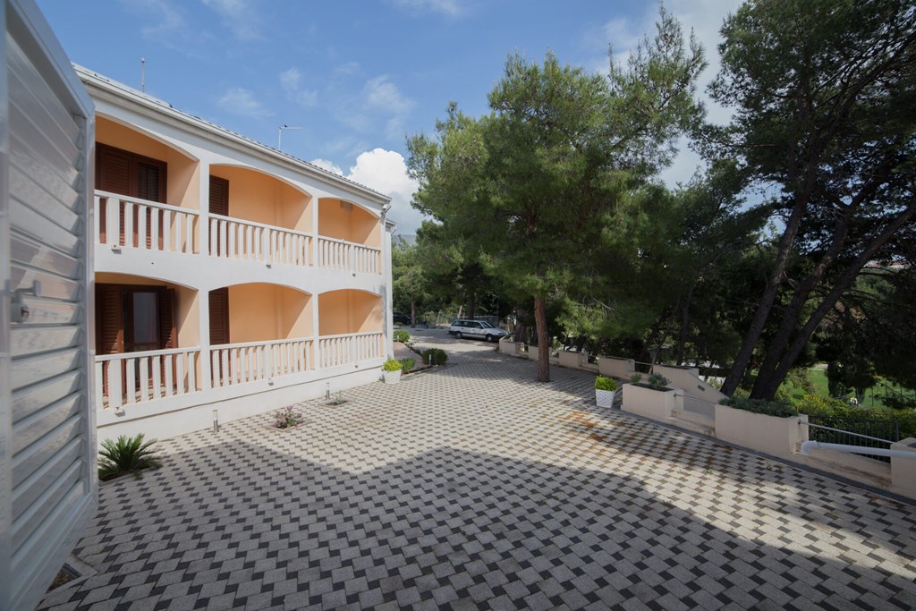 Beach Apartments Lavica: Lobby