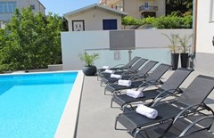 LUX apartments Ante: Pool - photo 7