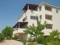 Apartments Elza: General view - photo 5