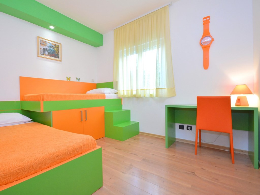 Apartments Elza: Room APARTMENT CAPACITY 4