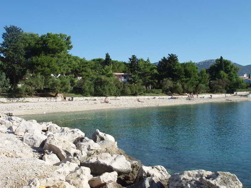 Perkovic Ana: Beach