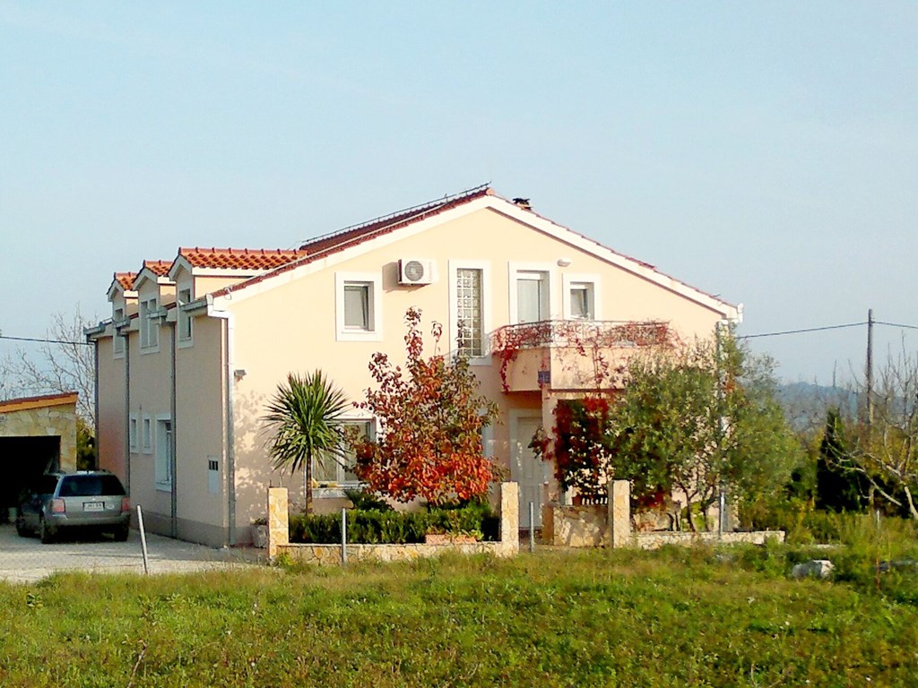 Apartments Drazen: General view