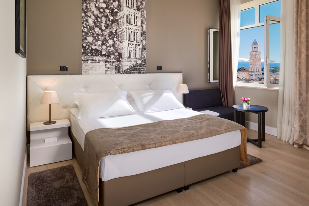 Cornaro Hotel: Room DOUBLE SINGLE USE DELUXE CITY VIEW