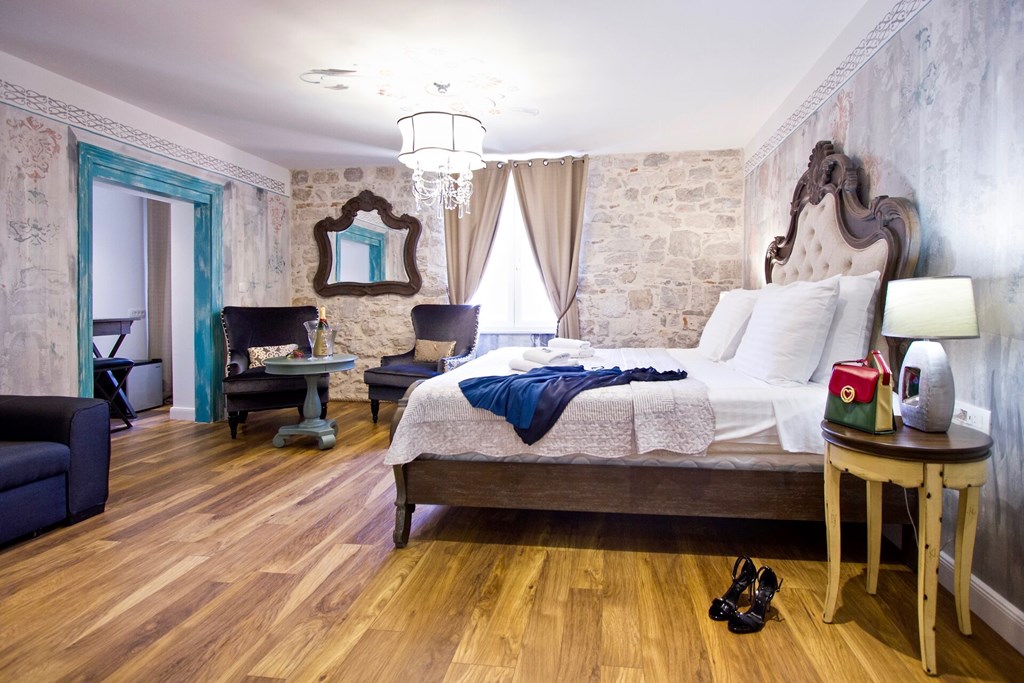 Plaza Marchi Old Town: Room SUITE PREMIUM