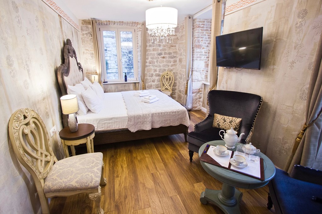 Plaza Marchi Old Town: Room SUITE PREMIUM