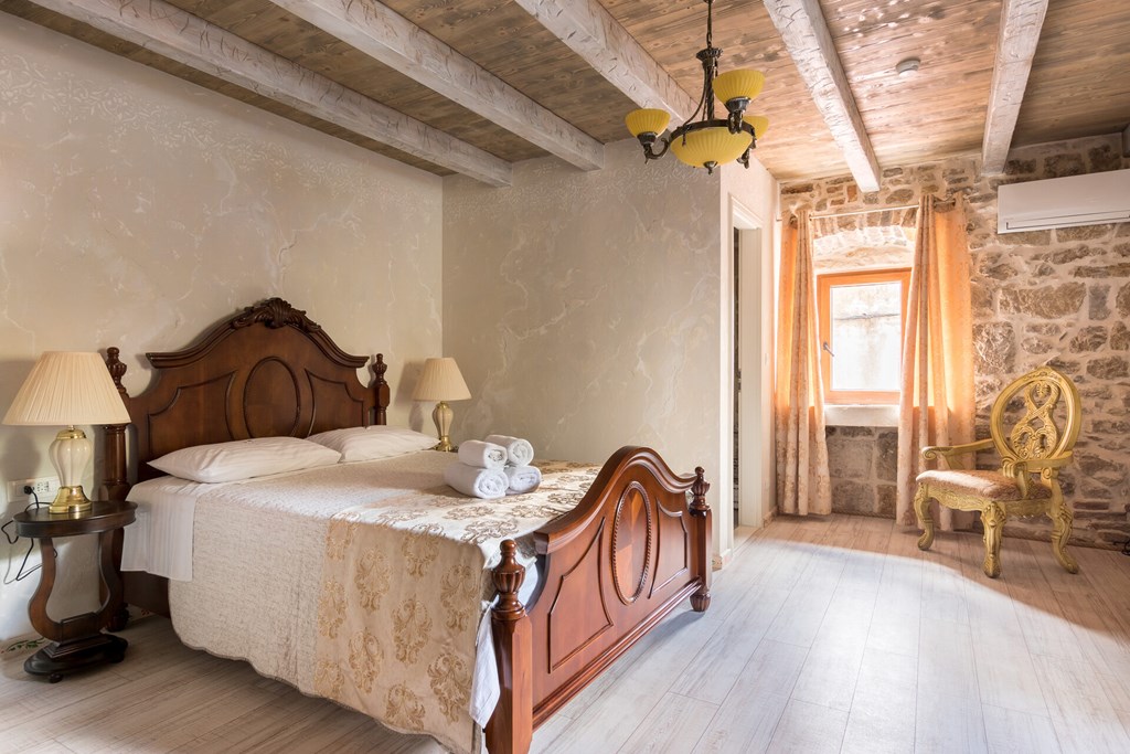 Heritage Palace Varos: Room DOUBLE LUXURY