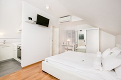 Divota apartment hotel: Room STUDIO SUPERIOR WITH TERRACE - photo 99