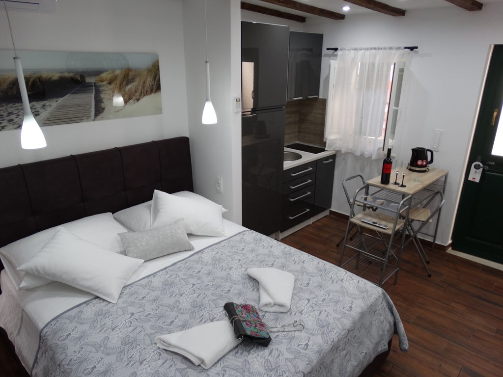 Guesthouse Pjaceta: Room APARTMENT CAPACITY 2