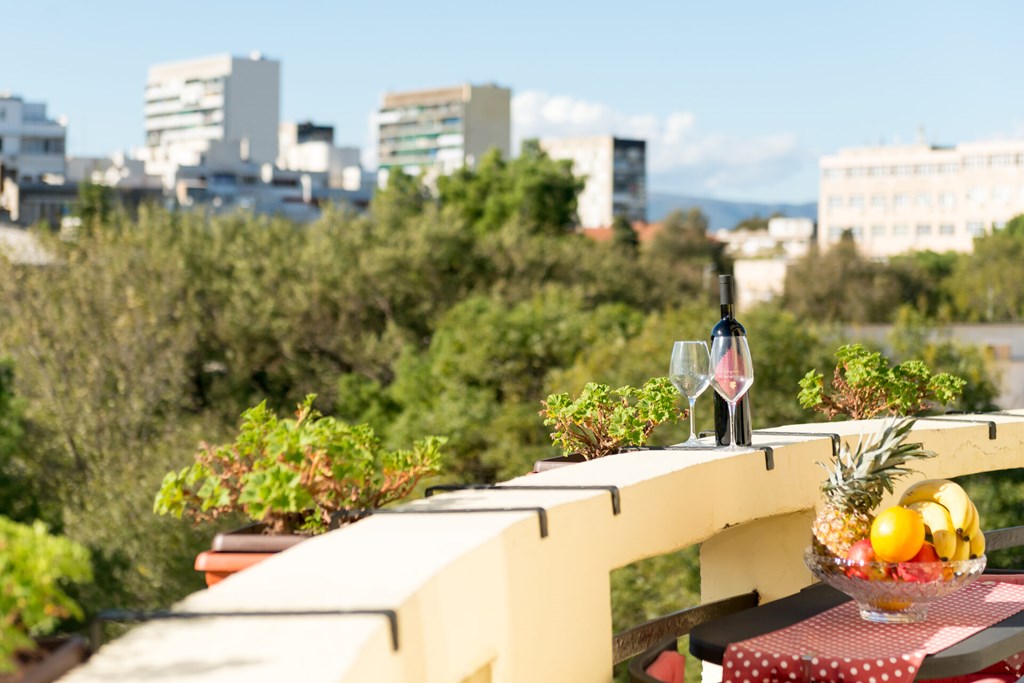 Metropole Luxury Rooms: General view