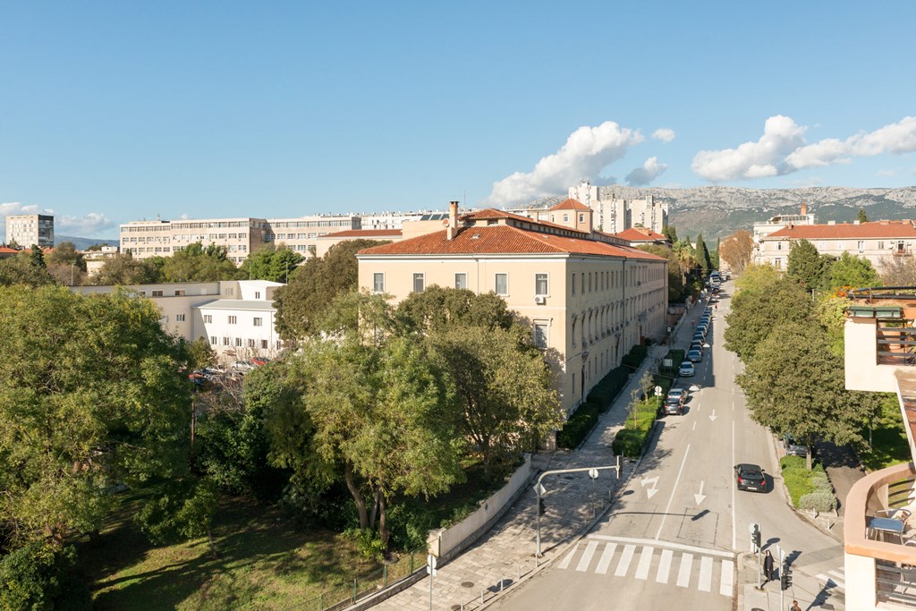 Metropole Luxury Rooms: General view