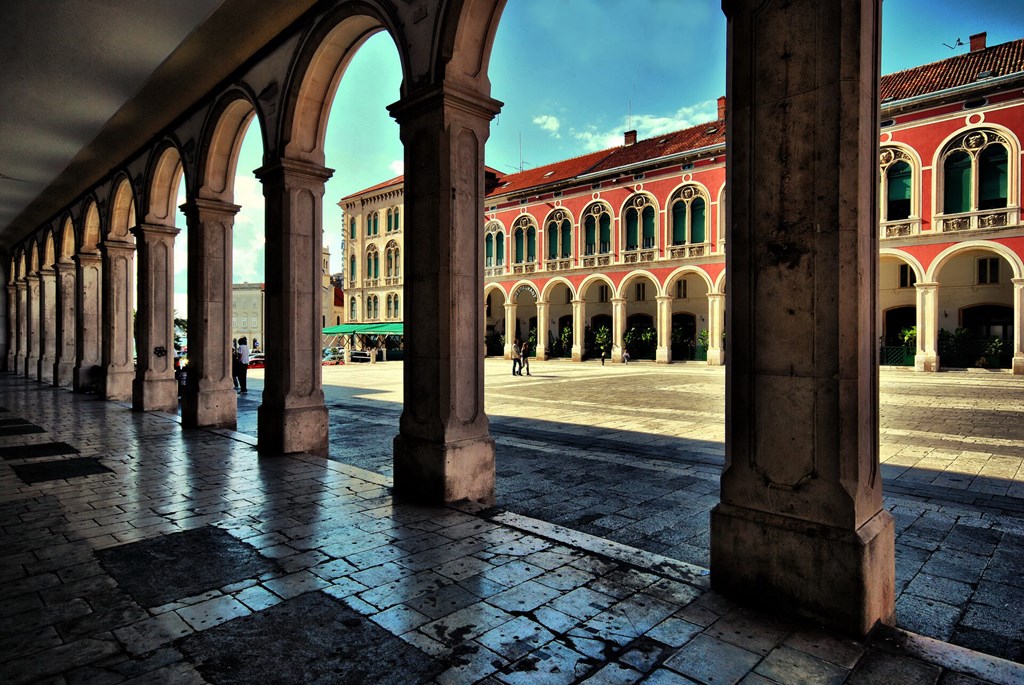 Porta Adriatica: General view