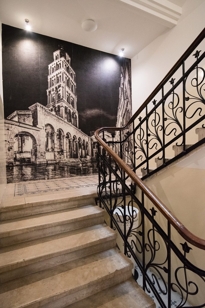 Central Square Heritage Hotel: Lobby