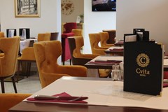 Cvita: Restaurant - photo 14