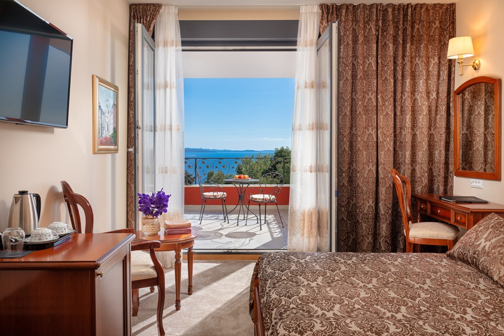 Cvita: Room DOUBLE SUPERIOR WITH BALCONY