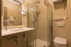 Tifani Luxury Rooms: Room DOUBLE STANDARD - photo 8