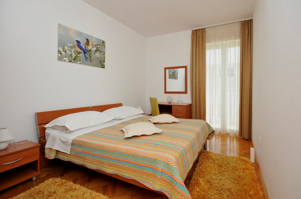 Apartmani Trogir: Room APARTMENT TWO BEDROOMS