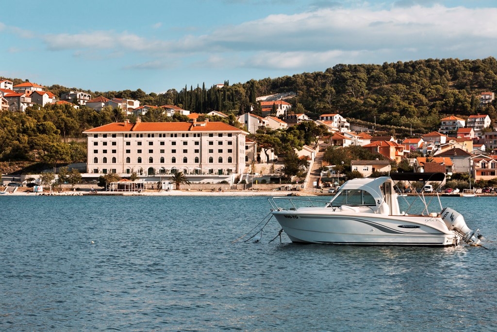 Brown Beach House hotel & spa: General view