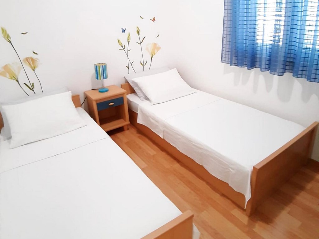 Apartments & Rooms Lijepa: Room APARTMENT TWO BEDROOMS