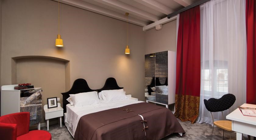 XII Century Heritage Hotel Trogir: Room DOUBLE SUPERIOR CITY VIEW