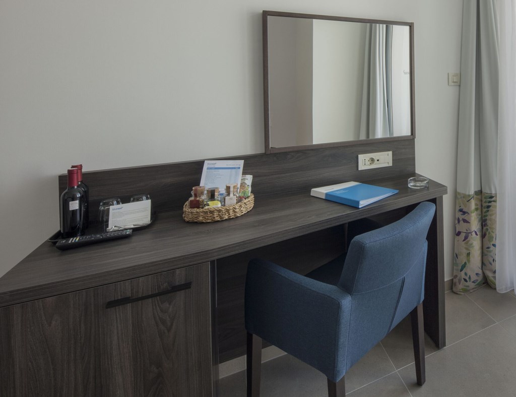 Bluesun Hotel Alga: Room DOUBLE ECONOMY