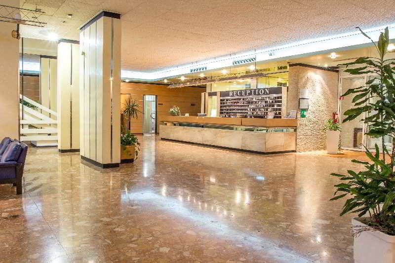 Imperial Park Hotel: Lobby