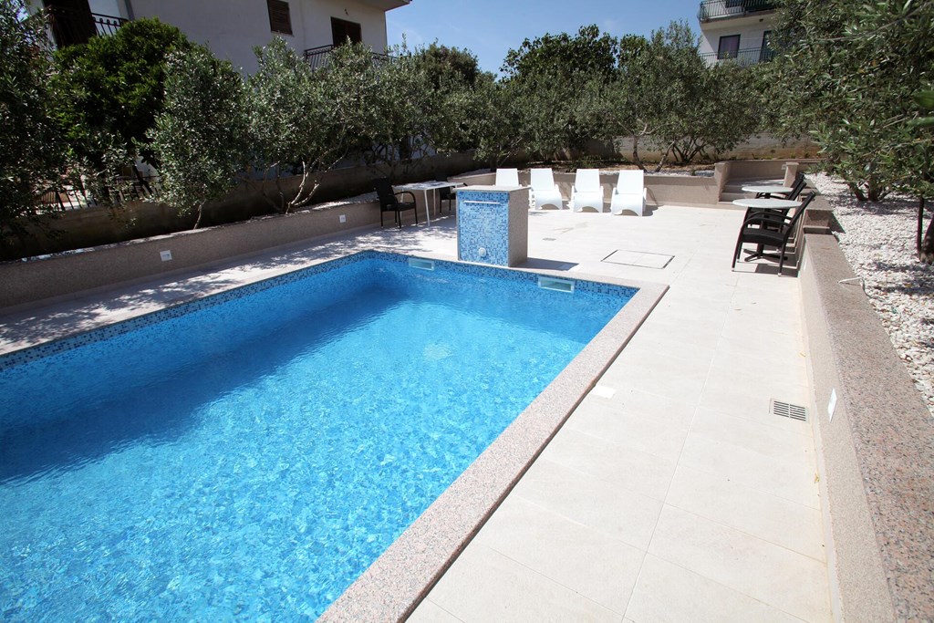 Villa Rustica Dalmatia: Pool