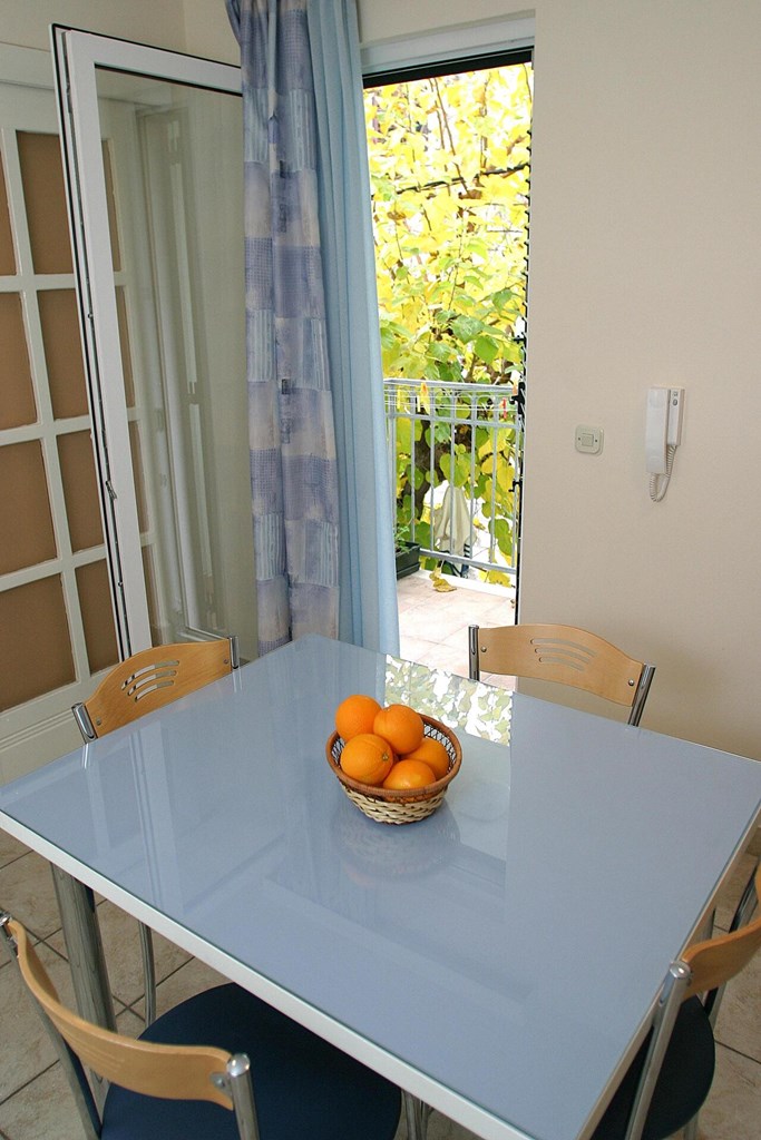 Villa Rustica Dalmatia: Room APARTMENT CAPACITY 4 TWO BEDROOMS