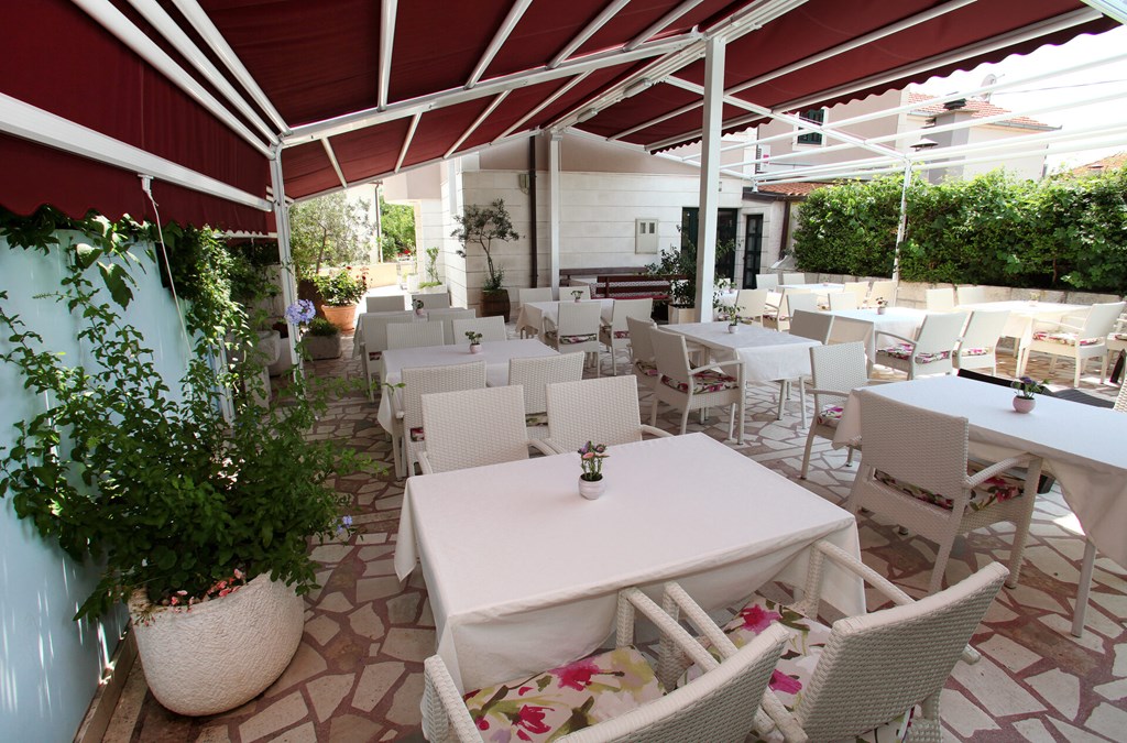 Villa Rustica Dalmatia Depadance: Restaurant