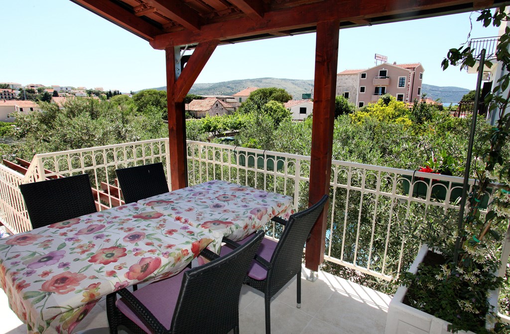 Villa Rustica Dalmatia Depadance: Room APARTMENT CAPACITY 4 TWO BEDROOMS