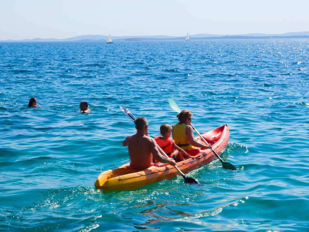 Pine Beach Pakoštane Adriatic: General view