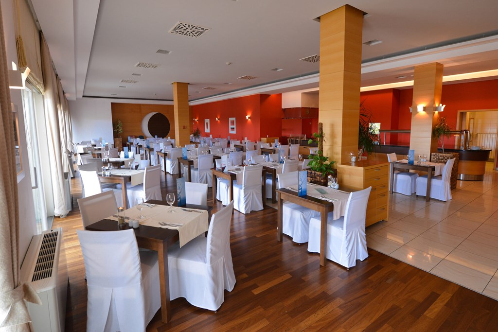 La Luna Hotel: Restaurant