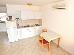 Suhomont Apartments: Room - photo 21