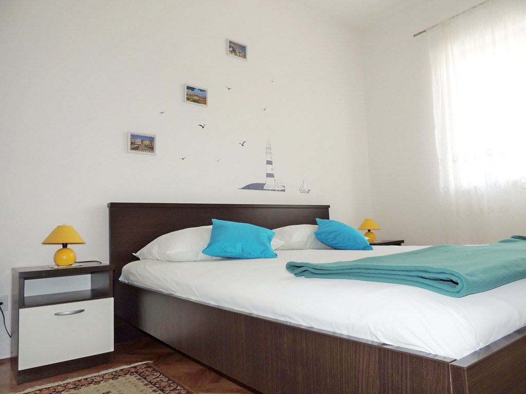 Apartments Luna: Room APARTMENT CAPACITY 4