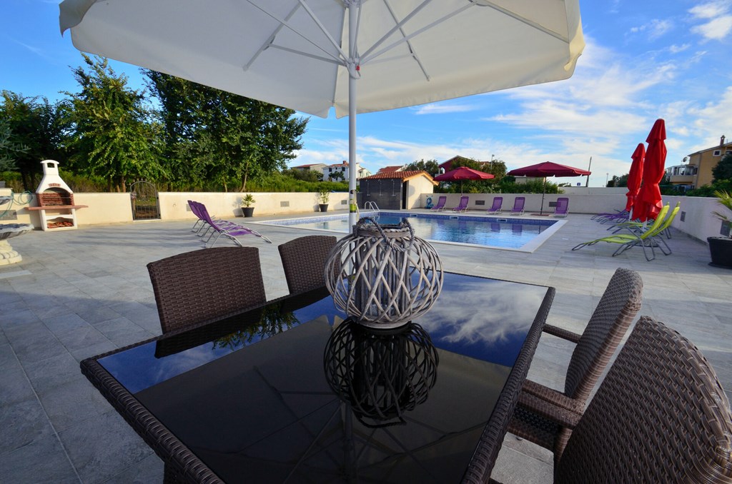 Aparthotel Villa Plat: Terrace