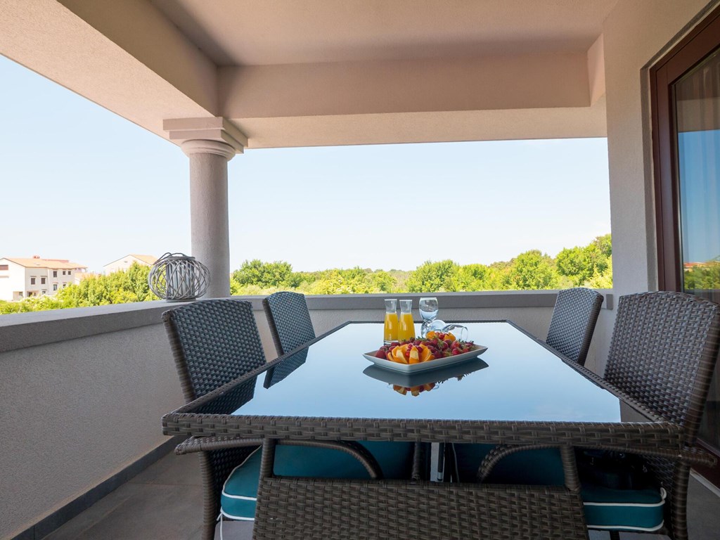 Aparthotel Villa Plat: Terrace