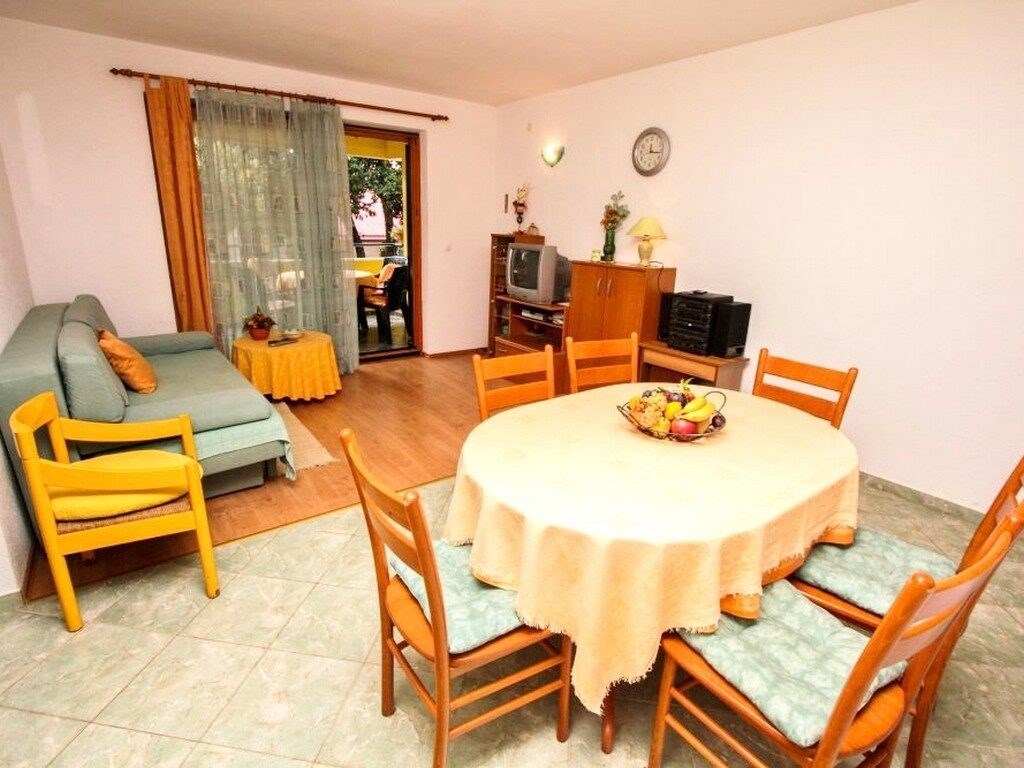 Apartments Irena: Room APARTMENT CAPACITY 4