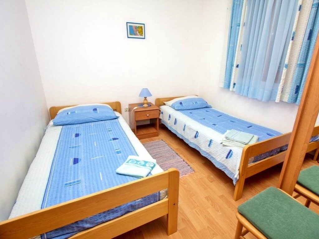 Apartments Irena: Room APARTMENT CAPACITY 4